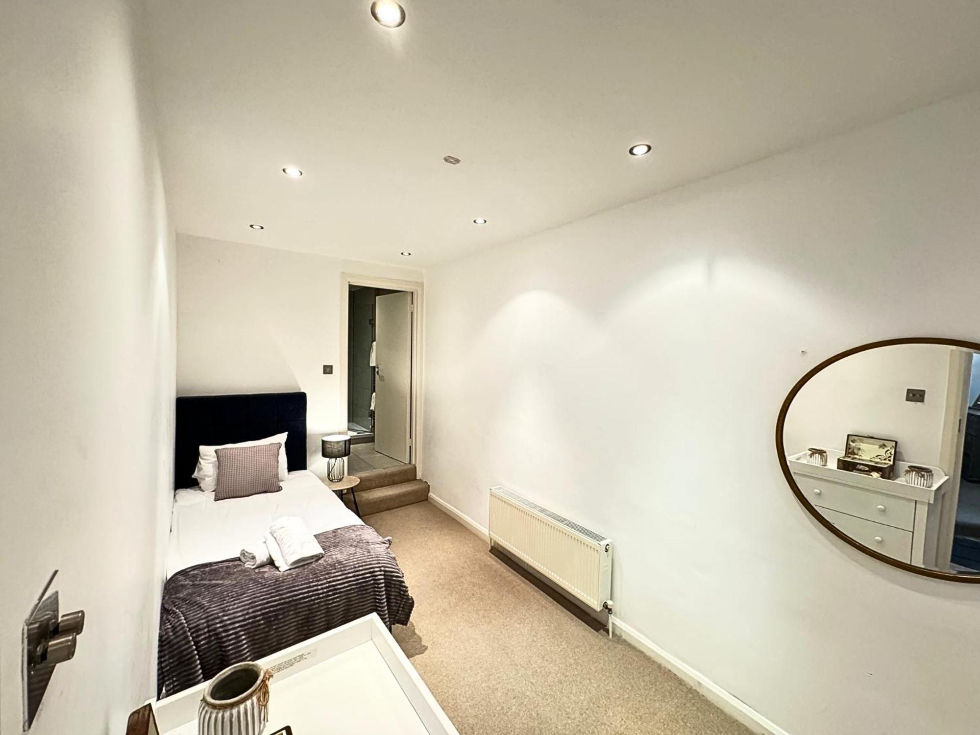 The Heart Of Kensington Mews - 3 Bedrooms House-Private Entrance-Hyde Park Walk Away-Green Park 9 Minutes Underground- The Best Of London With Glamour Of Kensington Exteriér fotografie