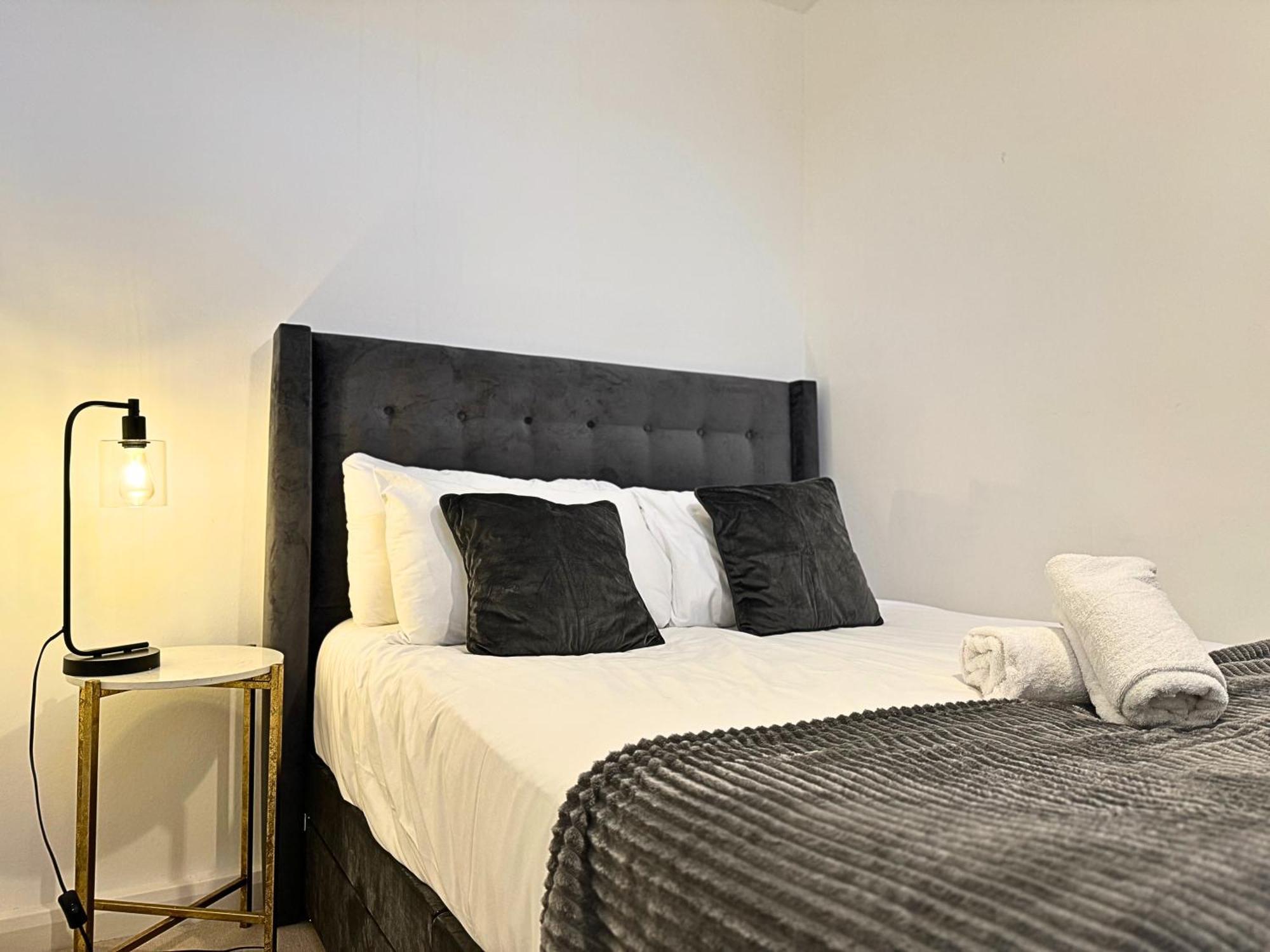 The Heart Of Kensington Mews - 3 Bedrooms House-Private Entrance-Hyde Park Walk Away-Green Park 9 Minutes Underground- The Best Of London With Glamour Of Kensington Exteriér fotografie